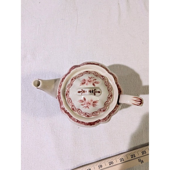 Vintage Red Transferware Tea For One Set Heraldic Crest Lions Cottagecore Teapot - Picture 2 of 9